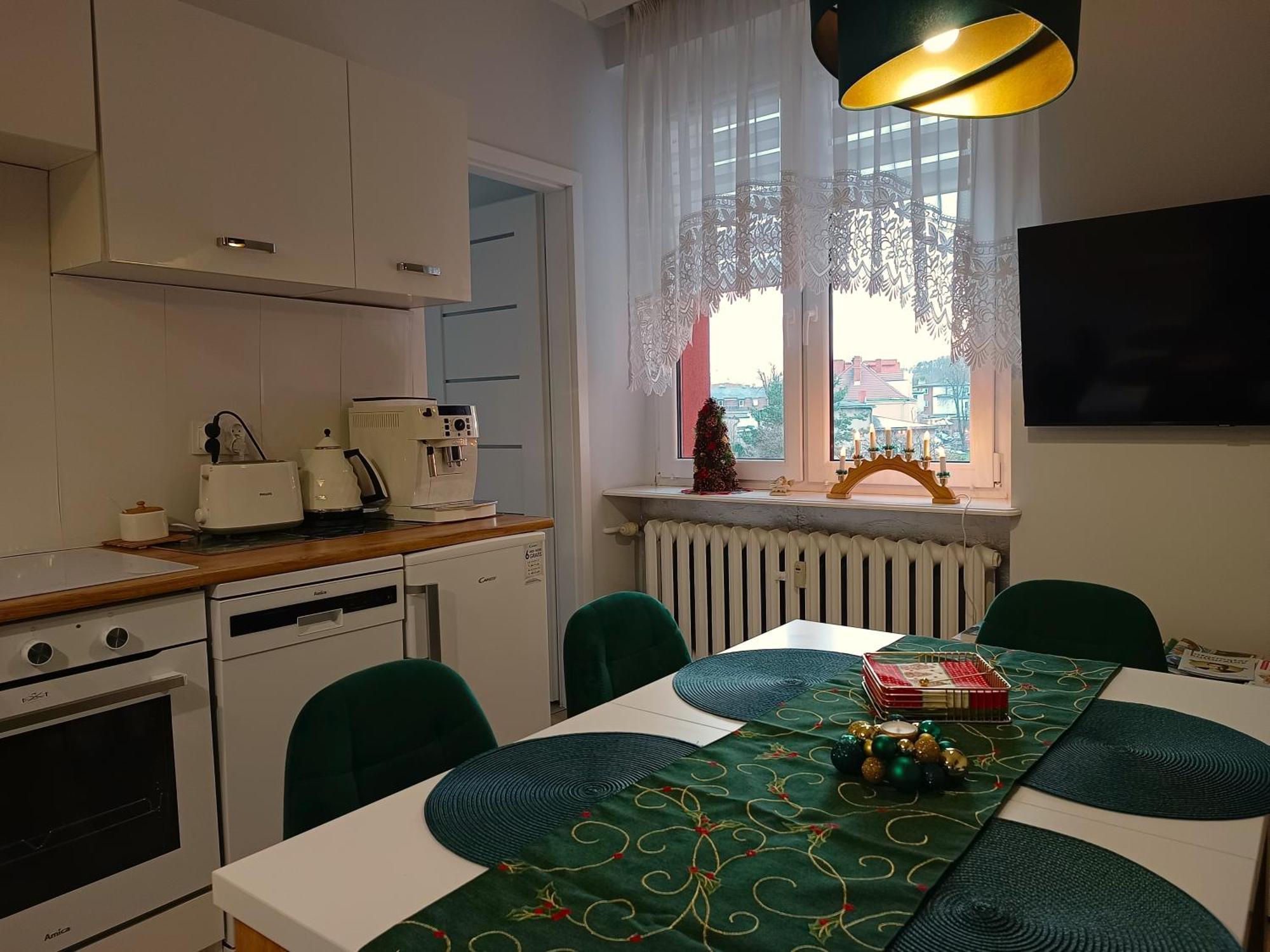 Szmaragdowy Apartament Przy Ulicy Opolskiej ทานอฟสเก กูเร ภายนอก รูปภาพ